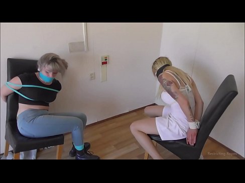 ❤️ E varur / e lidhur dhe e gojës / vajzë në ankth ❤ Porno e bukur tek ne sq.xxx050890.ru ️❤